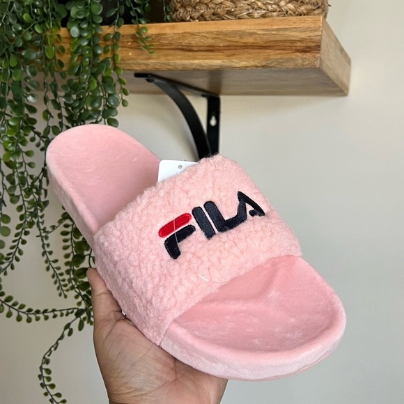 Fila Fuzzy Slide Sandals Pink Sz 11 - Picture 5 of 7